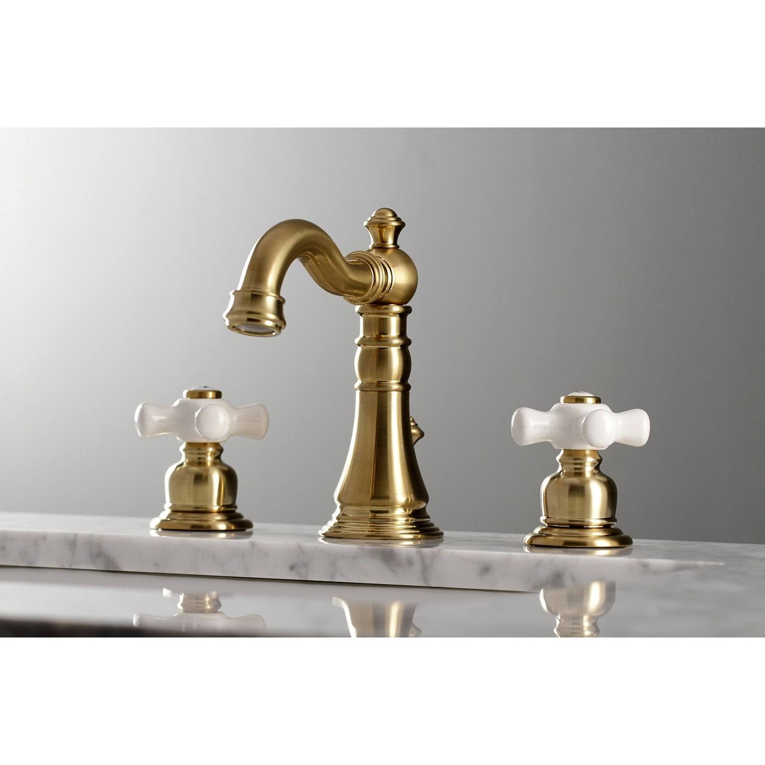 8 in. Widespread Bathroom Faucet Oil Rubbed Bronze P68657