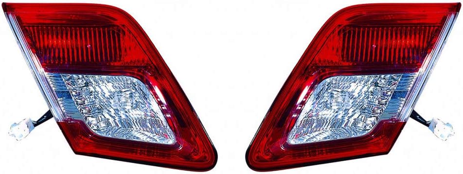 Toyota Camry Tail Light Assembly Passenger Side Inner Z91368