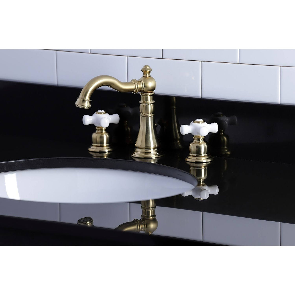 8 in. Widespread Bathroom Faucet Oil Rubbed Bronze P68657