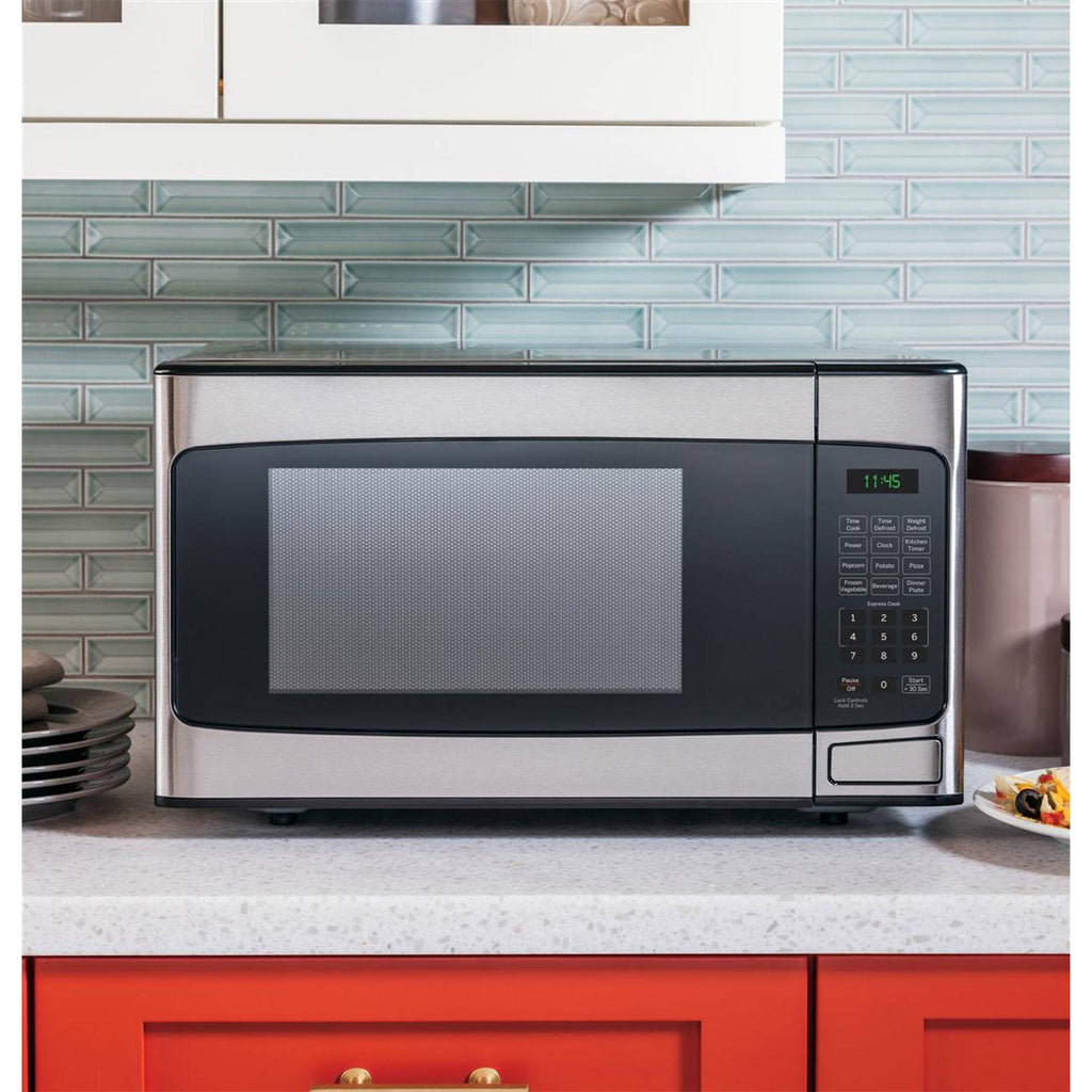 1.1 Cu ft Countertop Stainless Steel Microwave Oven M198559