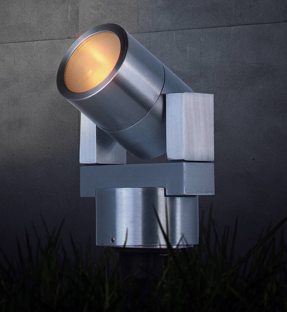 Satin Aluminum LED Landscape Spot Light U568211