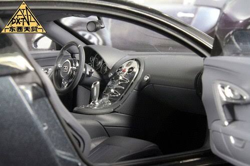 1/18 Diecast Bugatti Veyron 16.4 Car Model W8417