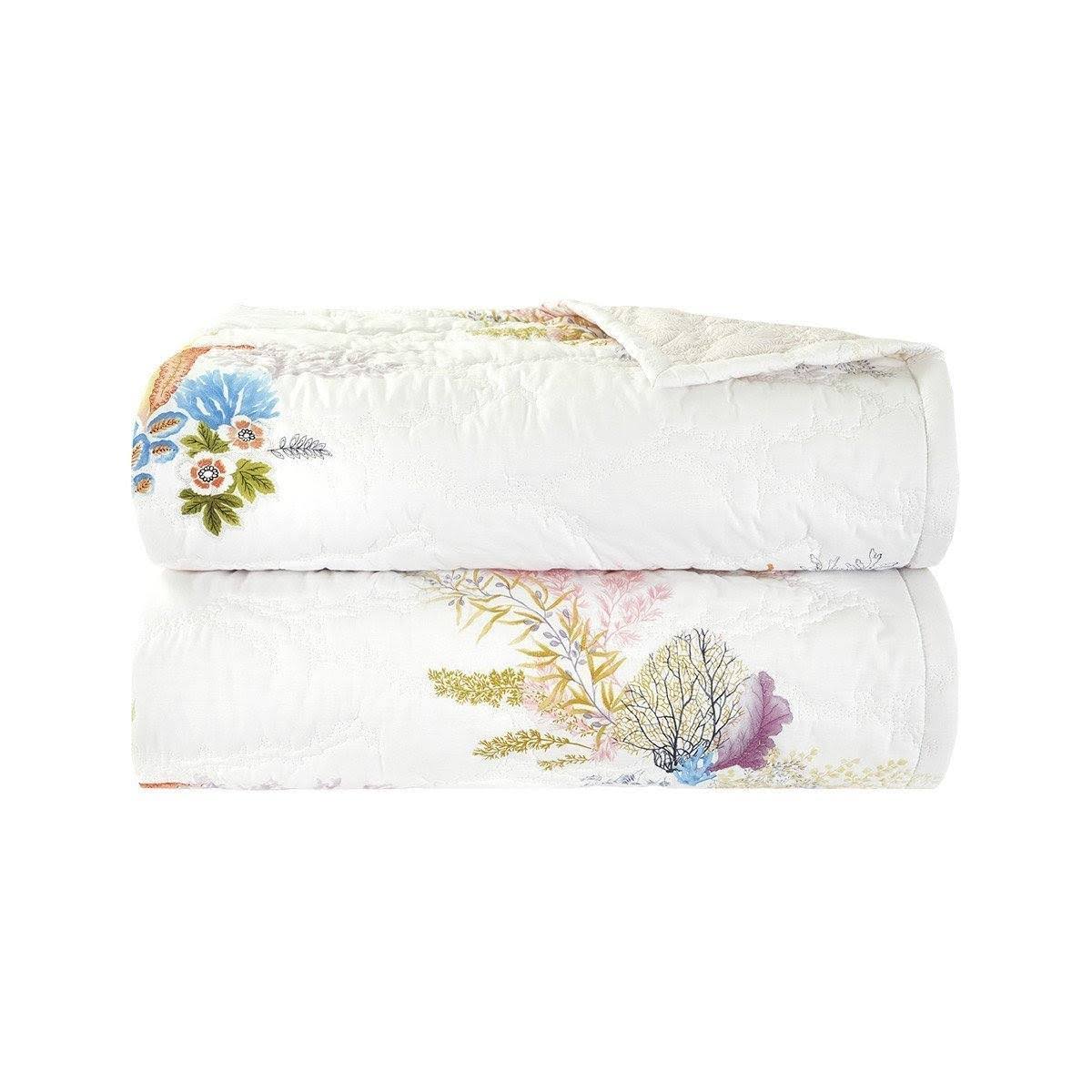 Quilted Coverlet Queen Z221763