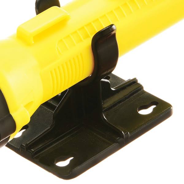 124-Lumen Intrinsically Safe Flashlight Q34487