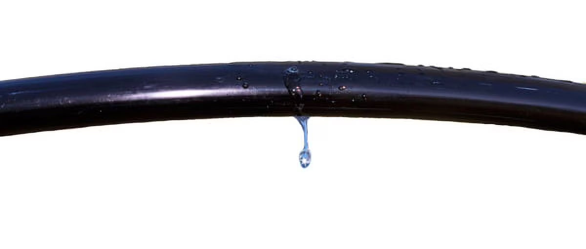 1/2" Emitter Tubing, 9" Spacing, 0.5 GPH 100' Roll S35457