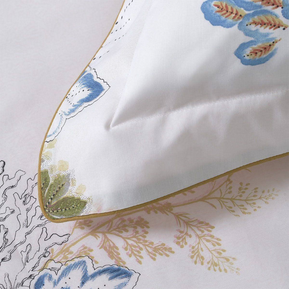 Quilted Coverlet Queen Z221763