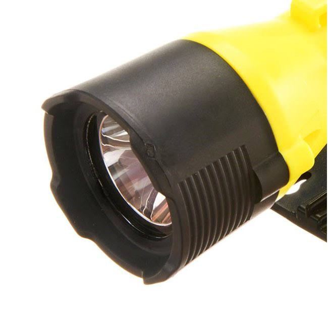 124-Lumen Intrinsically Safe Flashlight Q34487