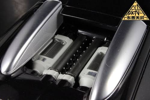 1/18 Diecast Bugatti Veyron 16.4 Car Model W8417