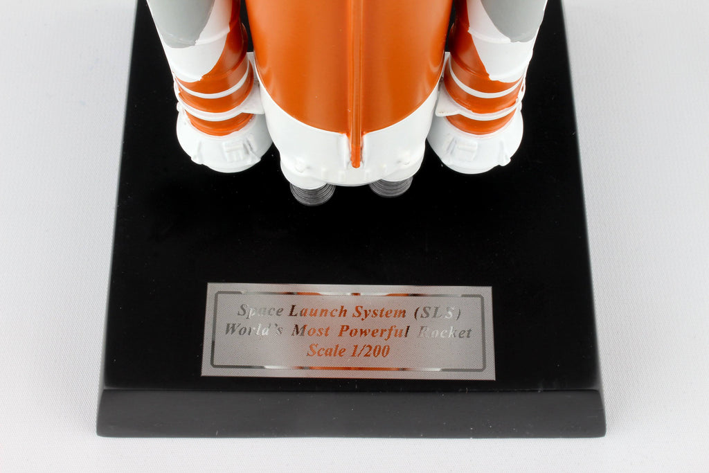 Space Launch System 1/200 N5851
