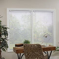 White Horizontal/Venetian Blind Q6318