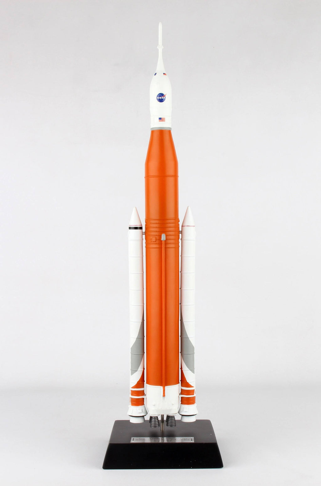 Space Launch System 1/200 N5851