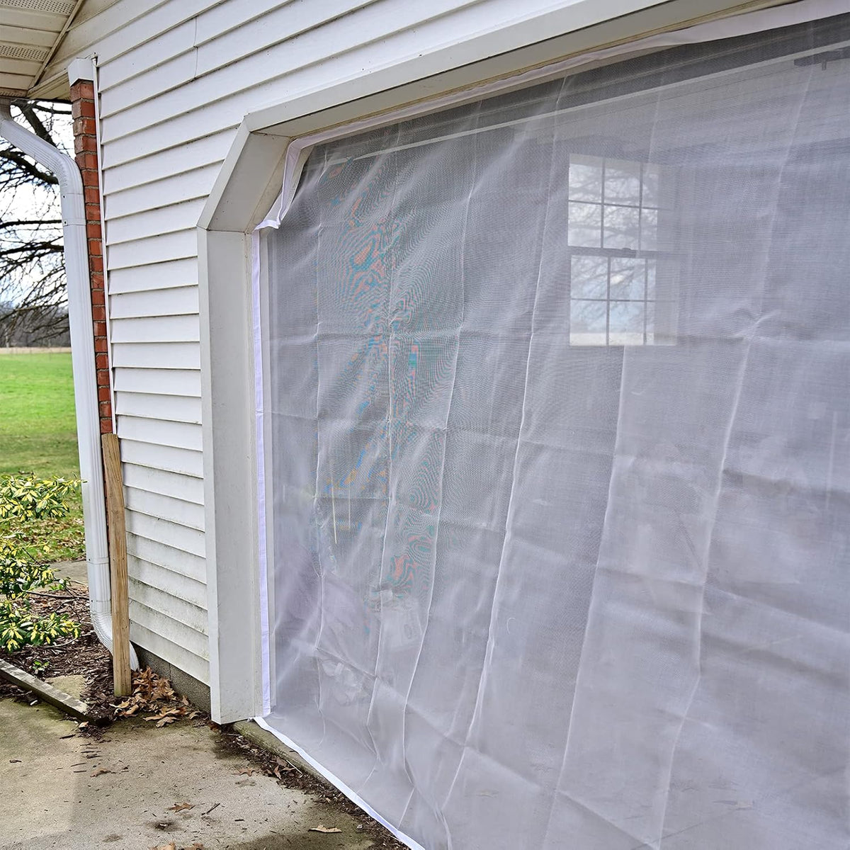 16x7Ft White Magnetic Closure Fiberglass Mesh Screen Door D2385